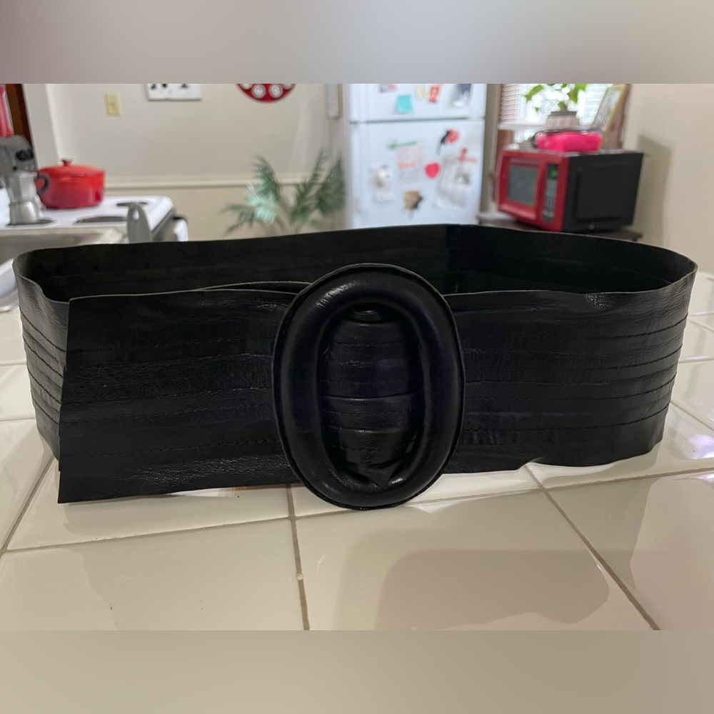 Plenty by Tracy Reese  Black Leather Wide Belt  Size S/M